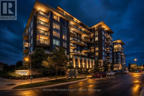312 - 530 De Mazenod Avenue, Ottawa, ON 