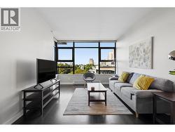 701 2851 HEATHER STREET Vancouver, BC V5Z 0A2