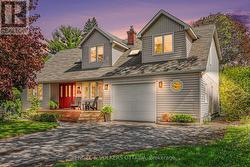 176 SANFORD AVENUE Ottawa, ON K2C 0E9
