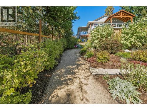 642 Mountain Drive, Vernon, BC 