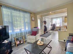 Salon - 
