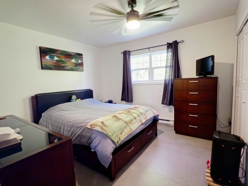 Chambre à coucher principale - 50 Rue Principale N., Saint-Bruno-De-Guigues, QC 