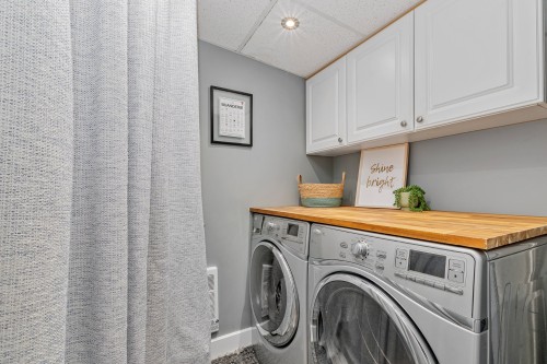 Salle de lavage - 35 Rue Morris, Sainte-Thérèse, QC 