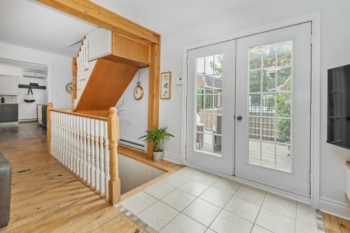 Escalier - 35 Rue Morris, Sainte-Thérèse, QC 