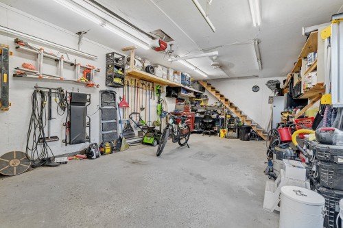Garage - 35 Rue Morris, Sainte-Thérèse, QC 