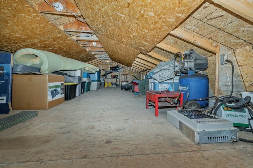 Garage - 35 Rue Morris, Sainte-Thérèse, QC 