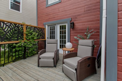 Terrasse - 35 Rue Morris, Sainte-Thérèse, QC 
