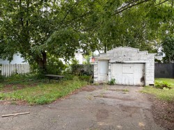 Garage - 