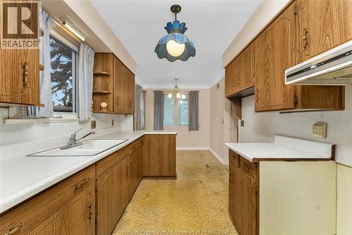 2032 Verdun, Windsor, ON 