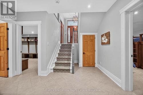 112 Arrowhead Crescent, Blue Mountains, ON 