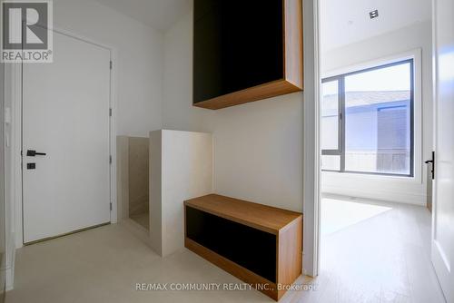 1349 Melton Drive, Mississauga, ON 