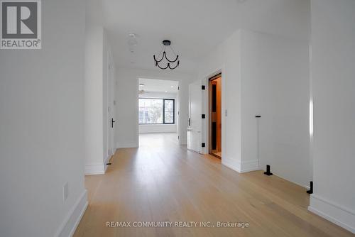 1349 Melton Drive, Mississauga, ON 