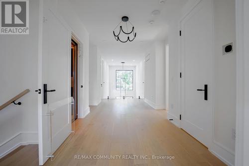 1349 Melton Drive, Mississauga, ON 