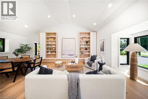 201 Trelawn Avenue, Oakville, ON 