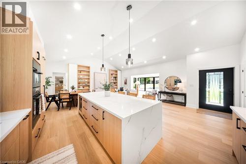 201 Trelawn Avenue, Oakville, ON 