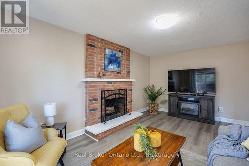 630 Cognac Crescent, Pickering (Amberlea), ON 