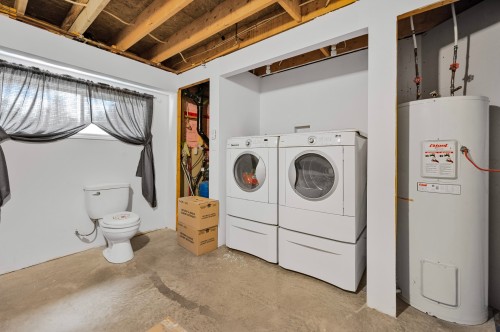Salle de lavage - 344 Rue Daigneault, Saint-Théodore-D'Acton, QC 