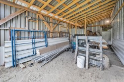 Garage - 