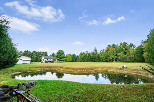 Accès au plan d'eau - 344 Rue Daigneault, Saint-Théodore-D'Acton, QC 