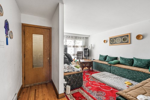 Hall d'entrée/Vestibule - 3112  - 3114 Rue Bernard, Brossard, QC 
