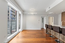 Salon - 