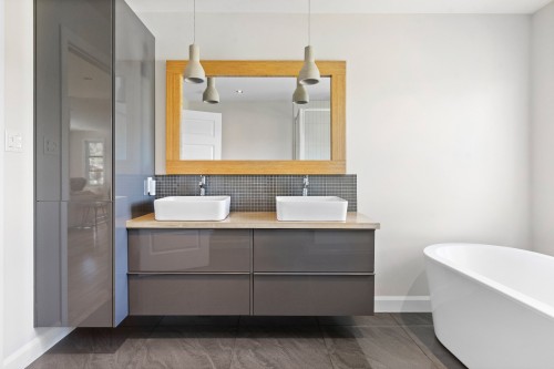 Salle de bains - 137 Rue De Calais, Shannon, QC 