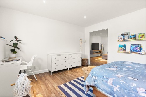 Bureau - 137 Rue De Calais, Shannon, QC 