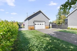Garage - 