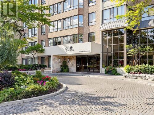 1005 - 100 County Court Boulevard, Brampton, ON 