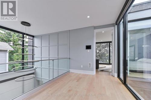 Wide expansive hallways, walls of windows - 96 Squires Avenue, Toronto, ON 