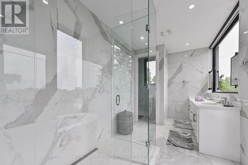 principal bedroom ensuite - 96 Squires Avenue, Toronto, ON 