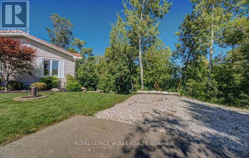 108 Lake Road, Puslinch, ON 