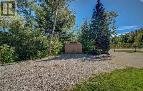 108 Lake Road, Puslinch, ON 
