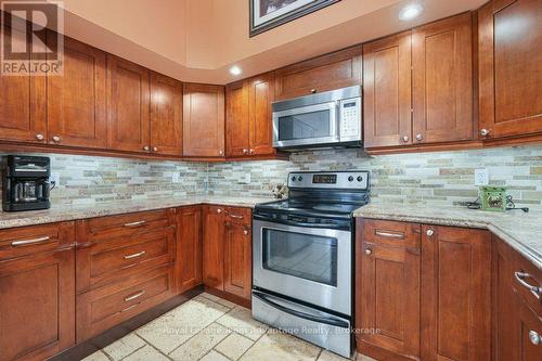 Kitchen - 25 Cole Point Trail, Mckellar, ON 