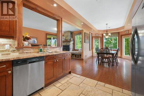 25 Cole Point Trail, Mckellar, ON 