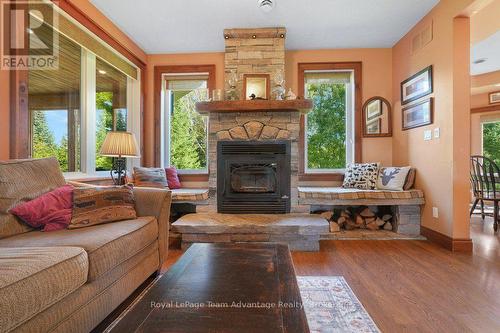 25 Cole Point Trail, Mckellar, ON 
