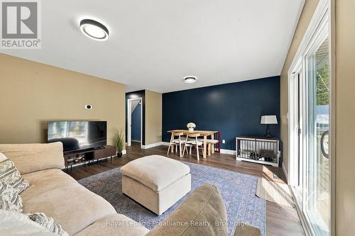 Living room / Dining room - 378 Anne Street, Cobourg, ON 
