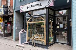 MAIN - 616 BLOOR STREET W  Toronto, ON M6G 1K7