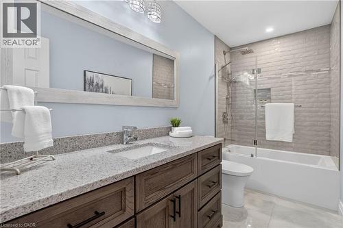 30 Bayview Drive, Grimsby, ON 