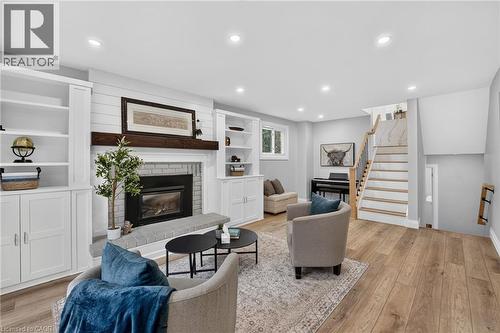 30 Bayview Drive, Grimsby, ON 
