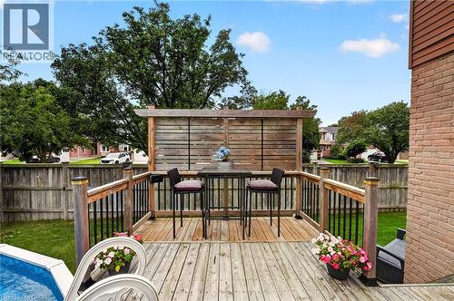 30 Bayview Drive, Grimsby, ON 
