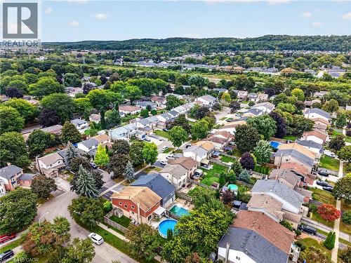 30 Bayview Drive, Grimsby, ON 