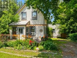 4 GRAY STREET Severn (Coldwater), ON L0K 1E0