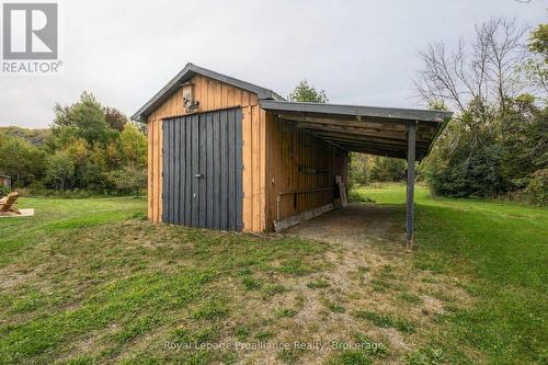 40'Barn with Lean-to - 16 Bonisteel Road, Quinte West (Sidney Ward), ON 