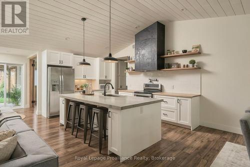 16 Bonisteel Road, Quinte West (Sidney Ward), ON 