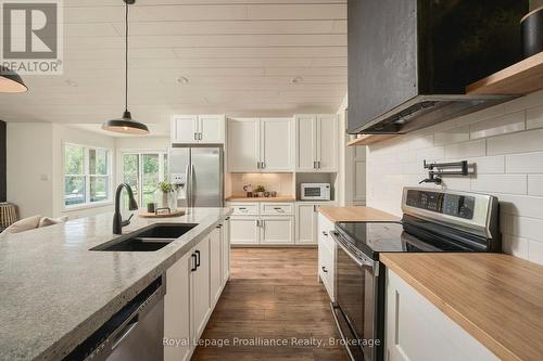 16 Bonisteel Road, Quinte West (Sidney Ward), ON 
