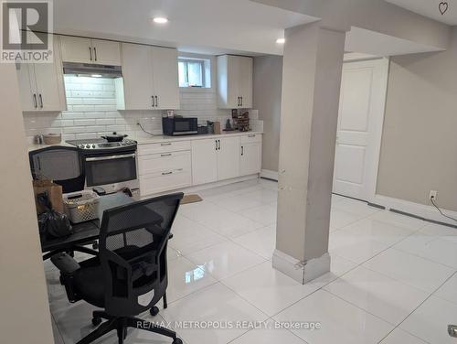 BSMT - 181 FLORA DRIVE , Toronto, Ontario M1P 1B1 2
