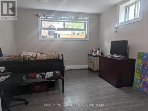 BSMT - 181 FLORA DRIVE , Toronto, Ontario M1P 1B1 5