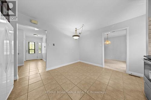 965 Cahill Drive W, Ottawa, ON 