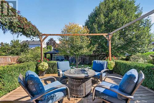 10 Forest Creek Drive, Ottawa, ON 